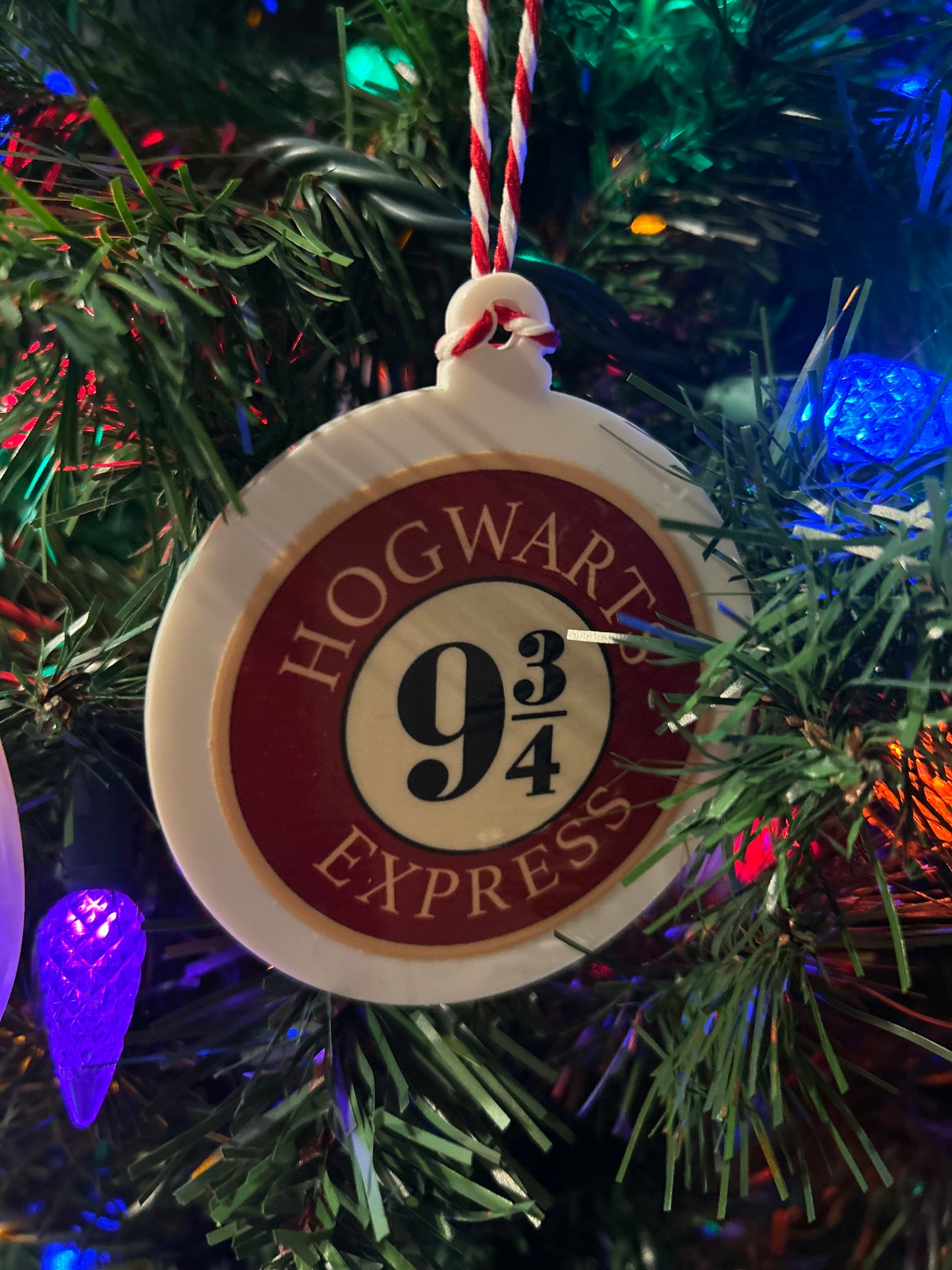 9 3/4 Express Ornament